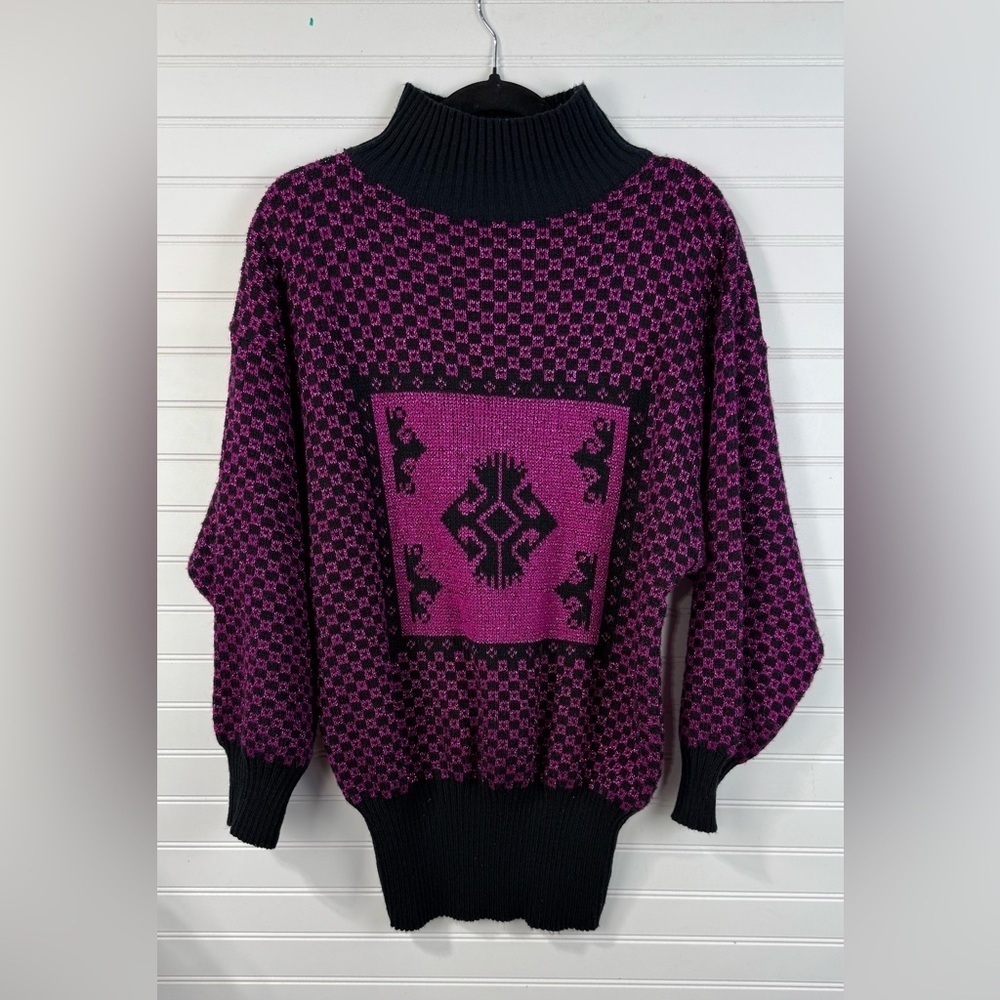 Midnight Blues vintage women’s magenta & black shimmer Aztec checkered sweater L - Picture 7 of 7